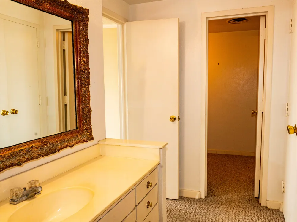 6211 W Northwest Highway #1501 Dallas, TX 75225