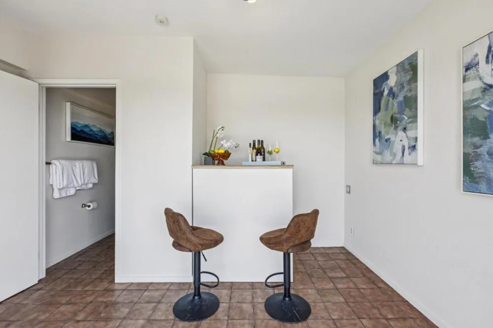 16490 Wood Acres Road Los Gatos, CA 95030