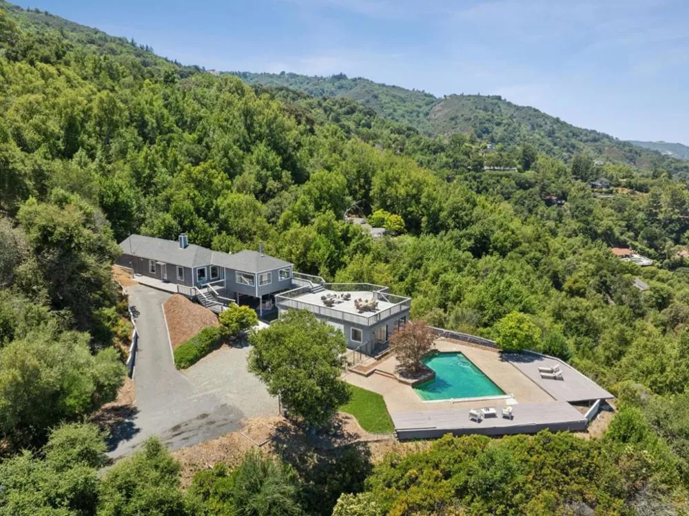 16490 Wood Acres Road Los Gatos, CA 95030
