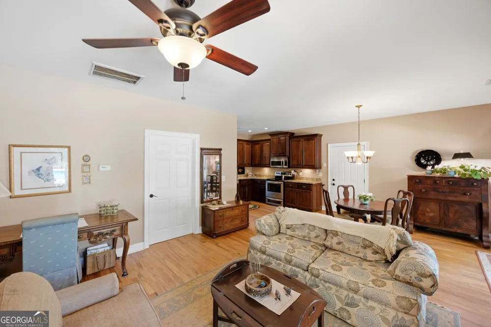 200 W Main ST Forsyth, GA 31029