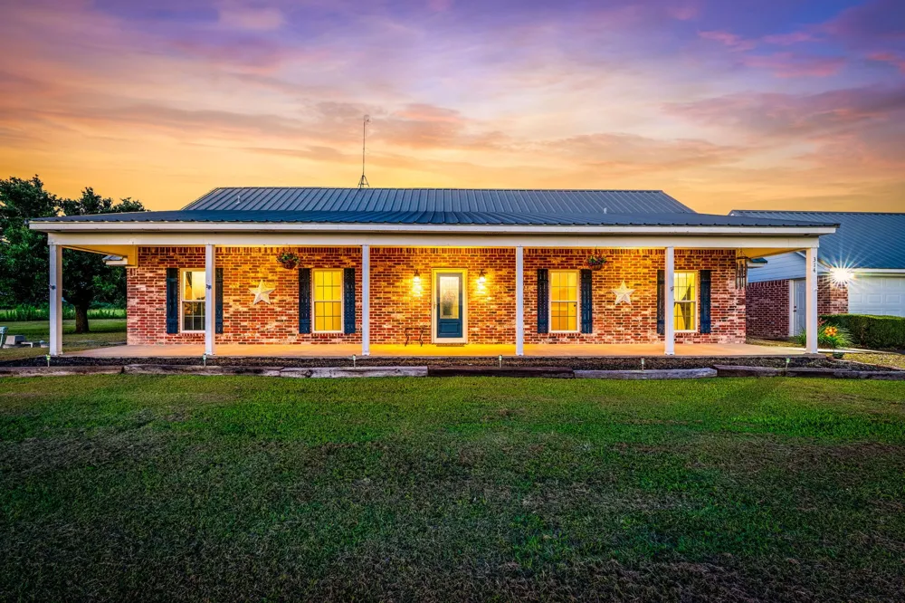 314 Jackson Heights Lorena, TX 76655