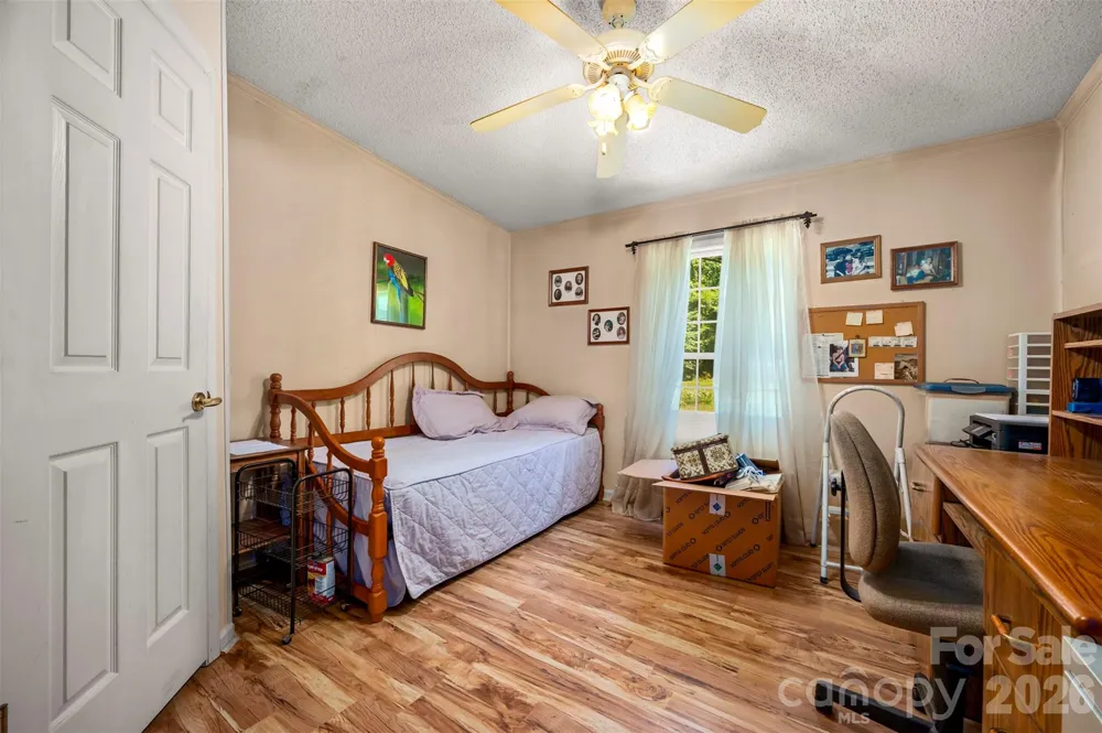 98 Lanning Drive Columbus, NC 28722
