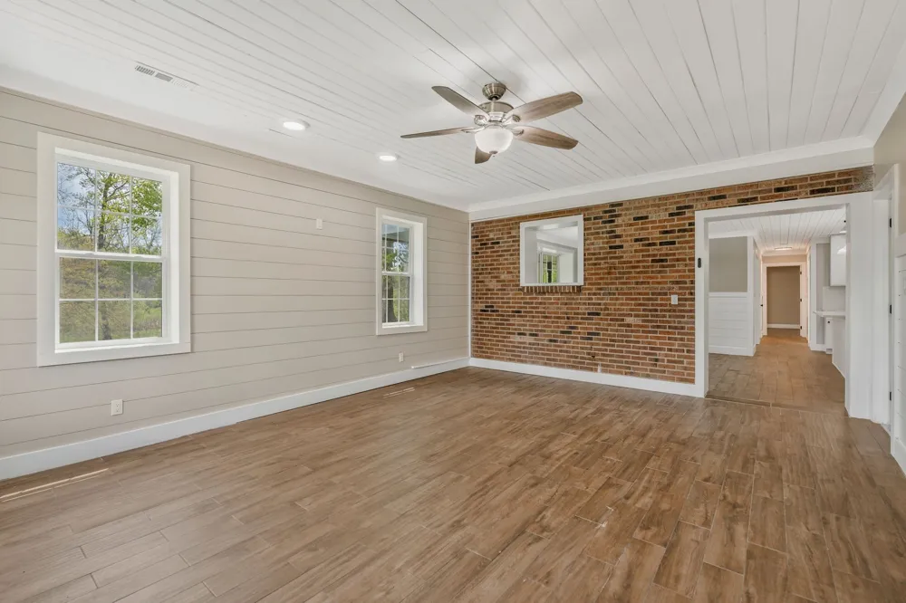 90 Day Rd Leoma, TN 38468
