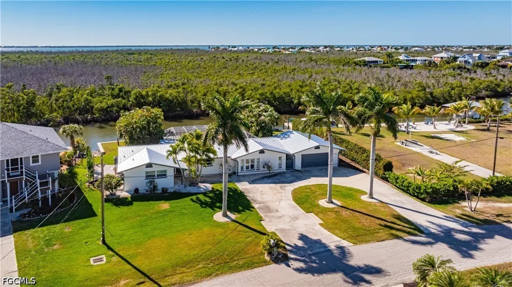 Eighth Avenue St James City, FL 33956