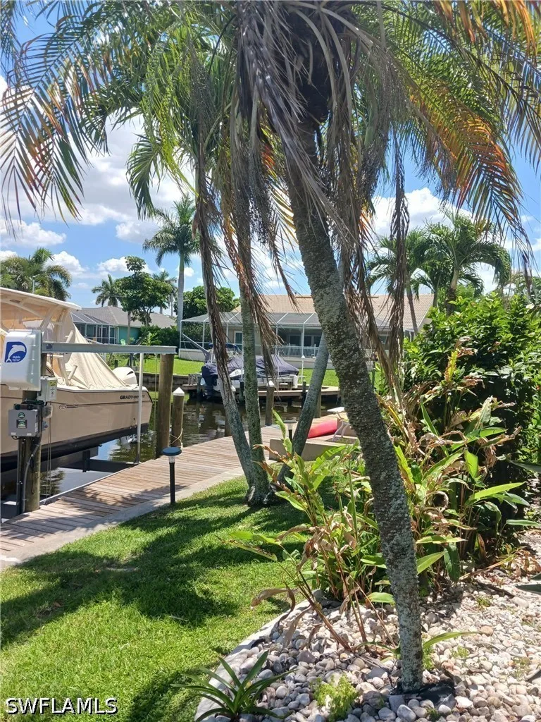 SE 24th Place Cape Coral, FL 33904