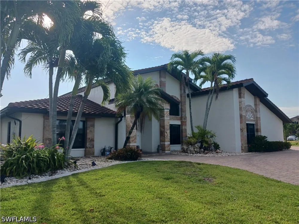 SE 24th Place Cape Coral, FL 33904