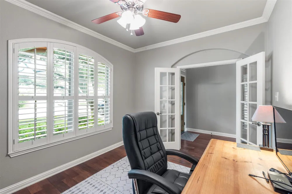 420 Wild Rose Drive Austin, TX 78737