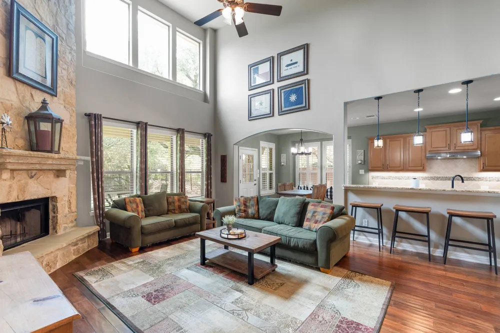 420 Wild Rose Drive Austin, TX 78737