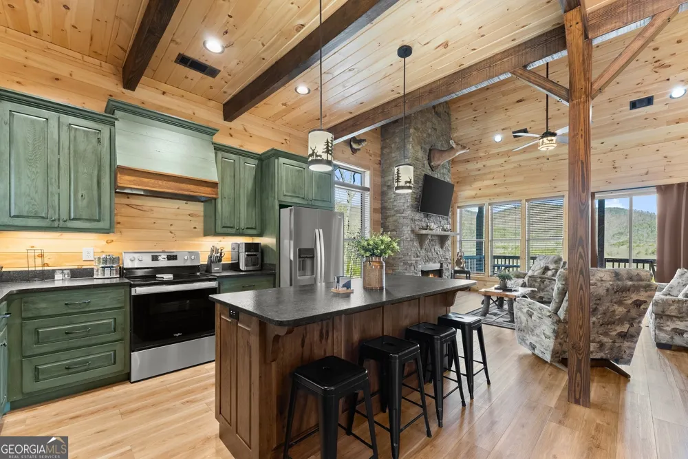 473 Monroe Ridge RD Sautee Nacoochee, GA 30571