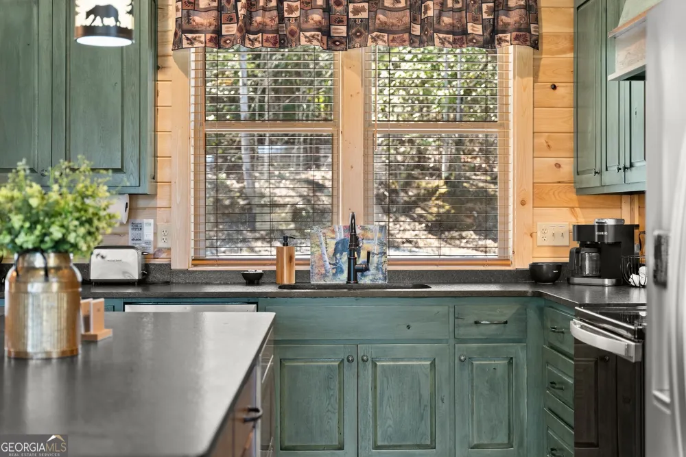 473 Monroe Ridge RD Sautee Nacoochee, GA 30571