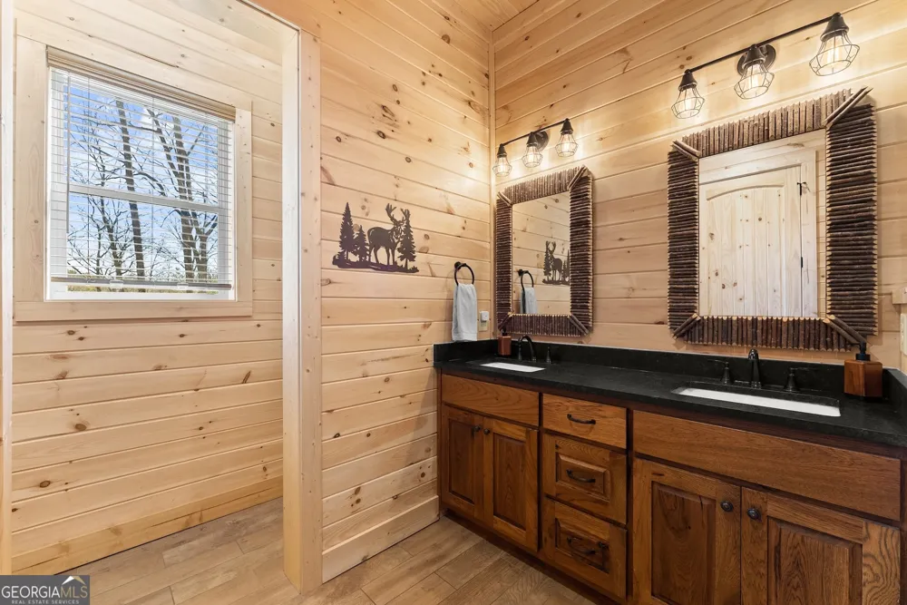 473 Monroe Ridge RD Sautee Nacoochee, GA 30571