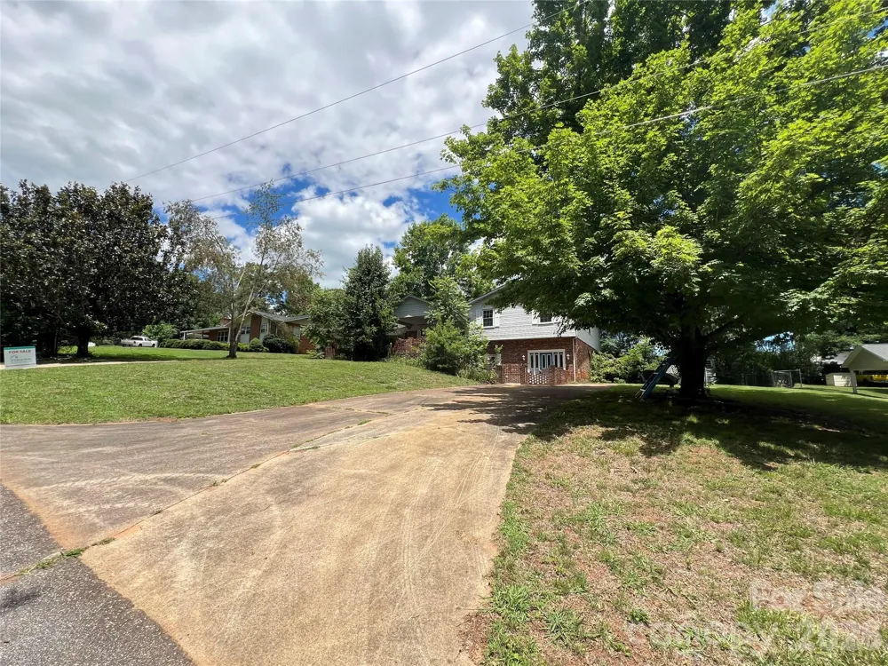 139 Vista Drive Forest City, NC 28043