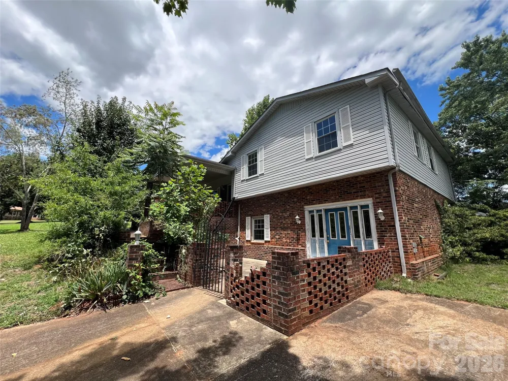 139 Vista Drive Forest City, NC 28043