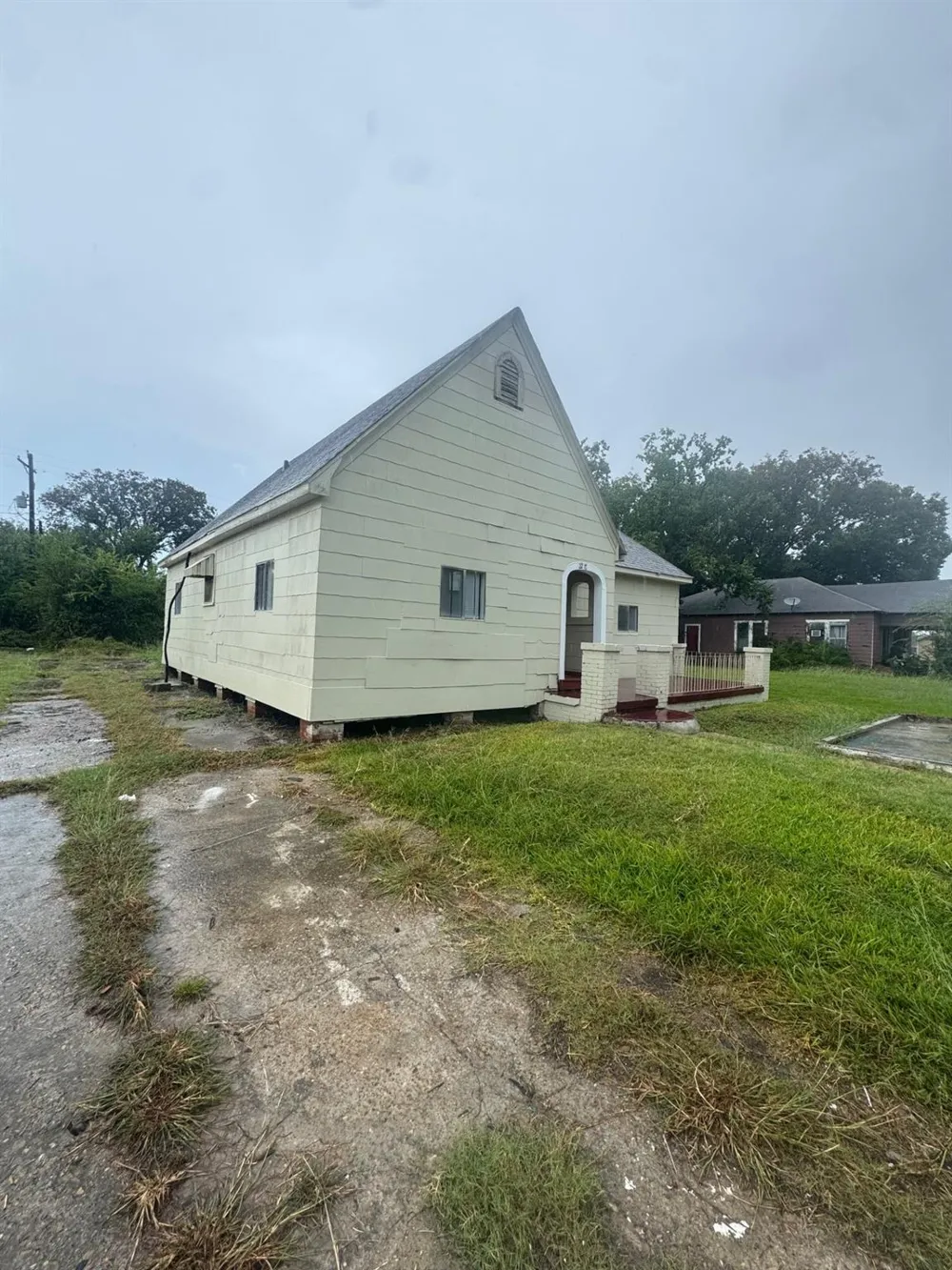 2217 Rev Dr Ransom Howard Street Port Arthur, TX 77640
