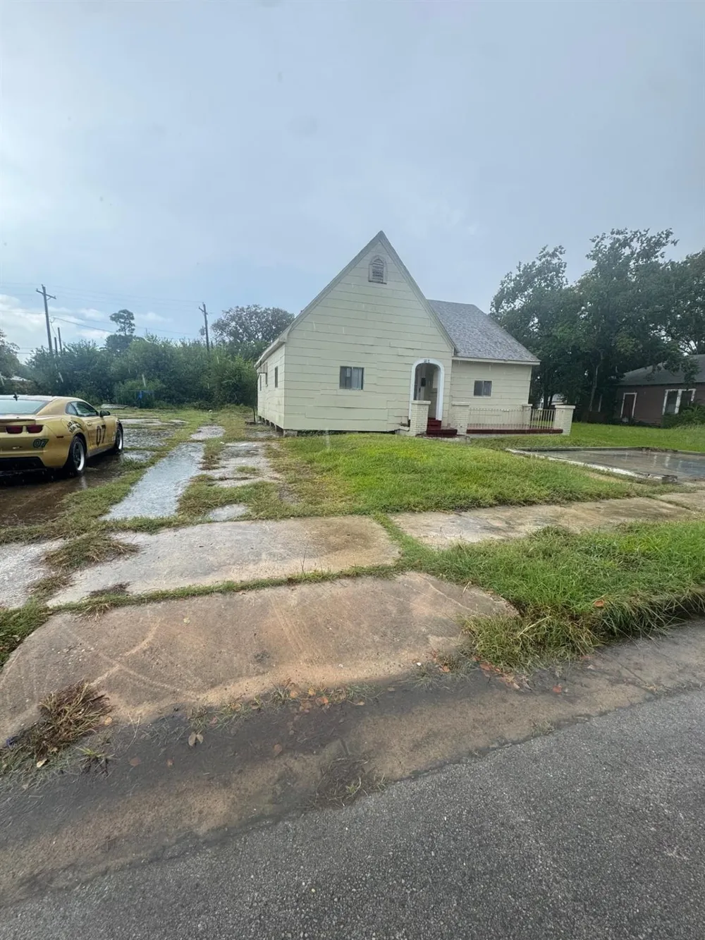 2217 Rev Dr Ransom Howard Street Port Arthur, TX 77640