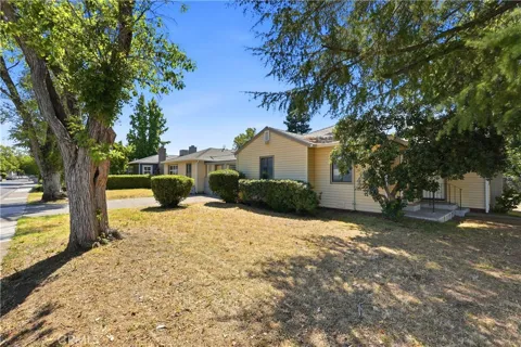 1002 Lochbrae Rd