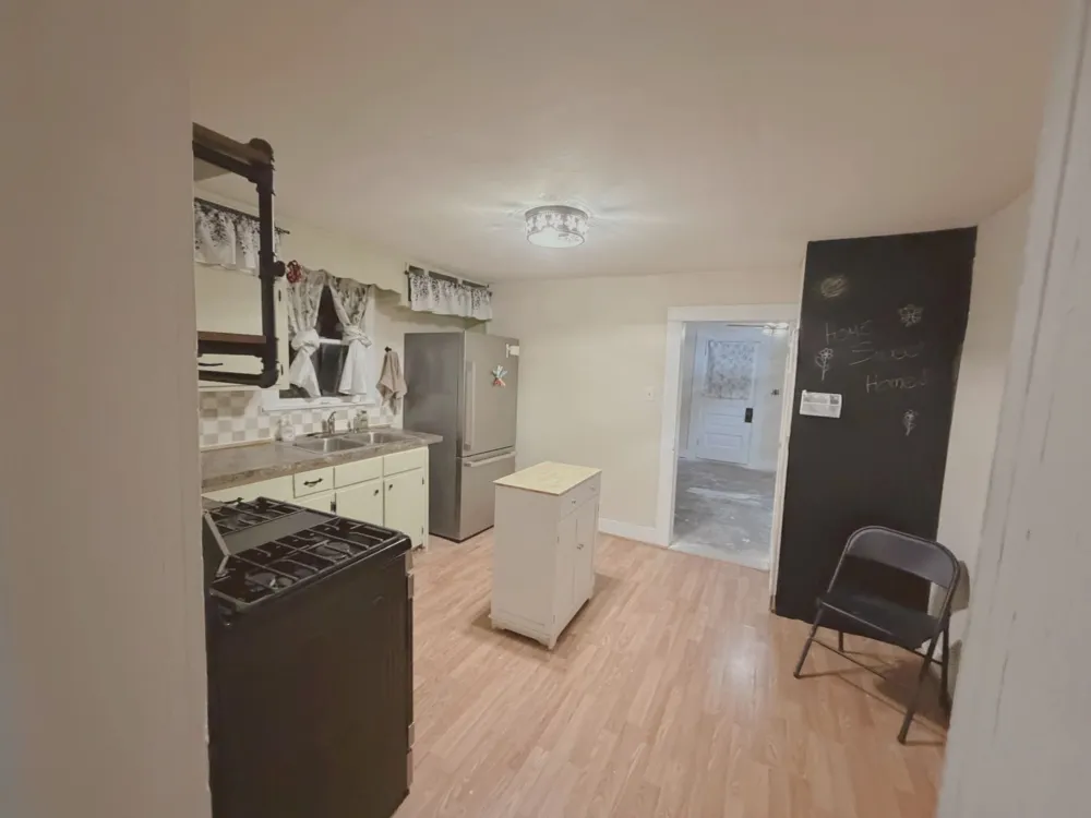 404 Hill Street Itasca, TX 76055