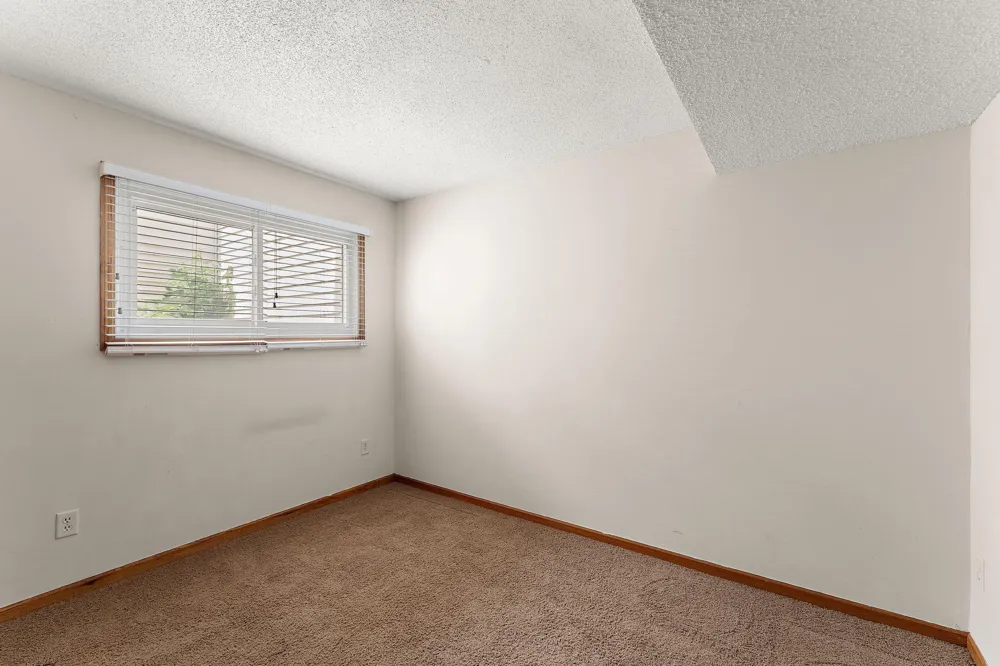 12131 Drake Street NW Coon Rapids, MN 55448
