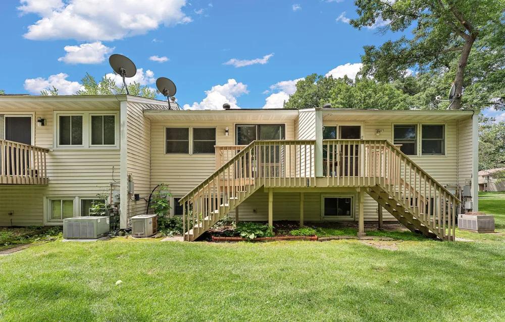 12131 Drake Street NW Coon Rapids, MN 55448