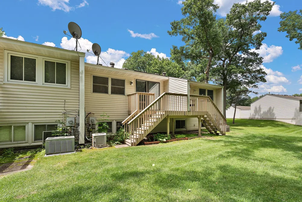 12131 Drake Street NW Coon Rapids, MN 55448