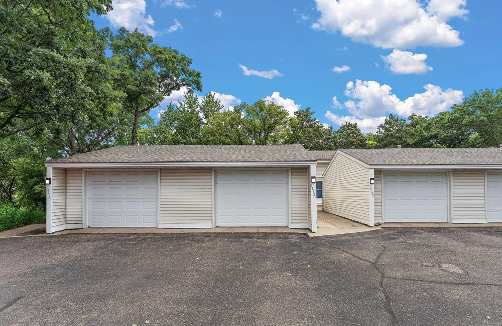 12131 Drake Street NW Coon Rapids, MN 55448