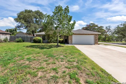 302 Bain Dr