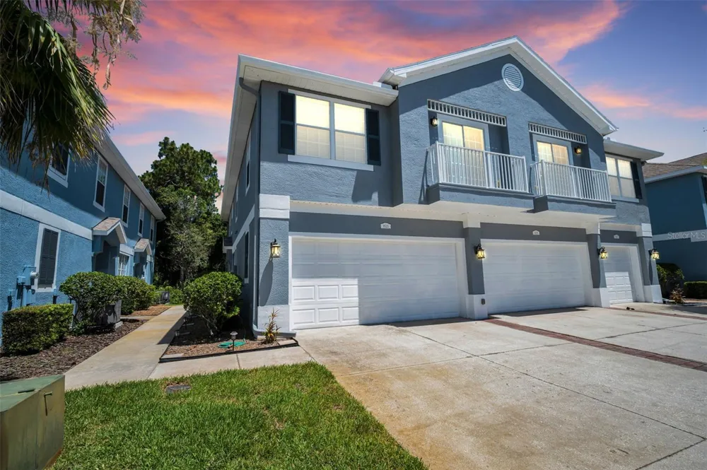 8525 SHALLOW CREEK New Port Richey, FL 34653