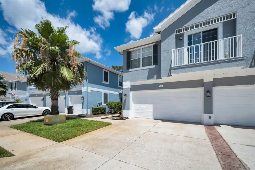 8525 SHALLOW CREEK New Port Richey, FL 34653