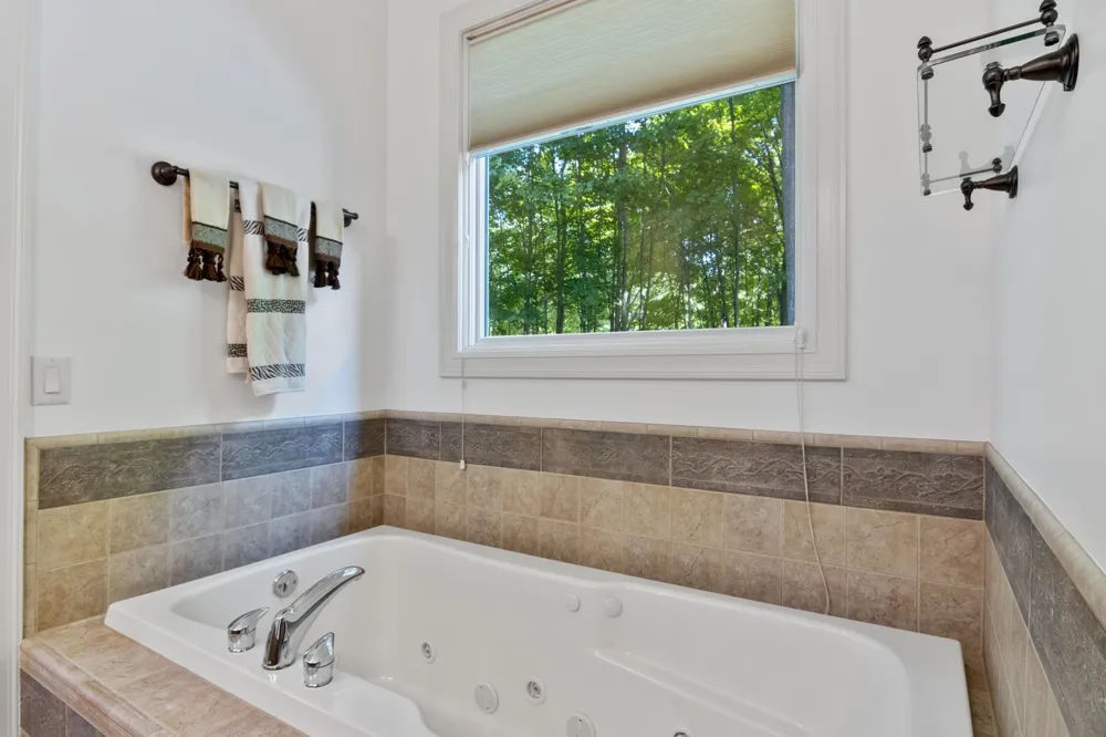 2725 Blue Meadow Drive Long Lake Township, MI 49685