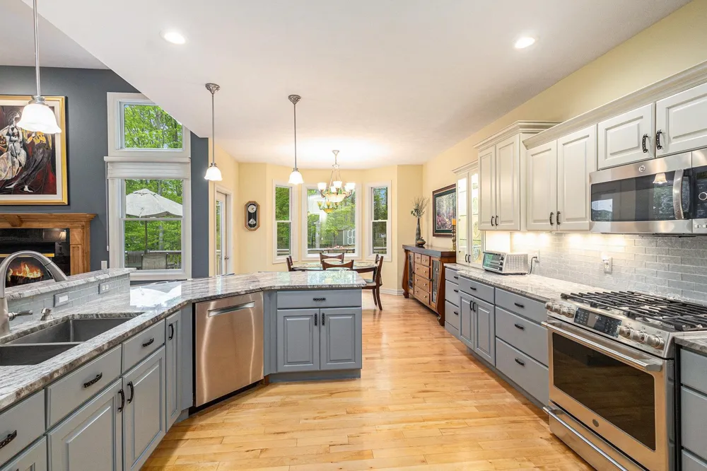 2725 Blue Meadow Drive Long Lake Township, MI 49685