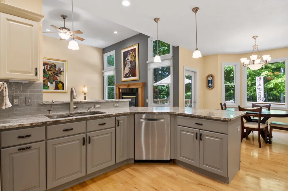2725 Blue Meadow Drive Long Lake Township, MI 49685