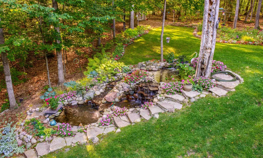2725 Blue Meadow Drive Long Lake Township, MI 49685