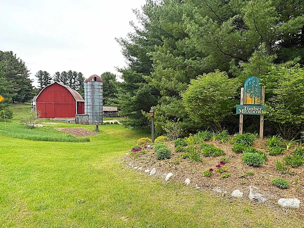 2725 Blue Meadow Drive Long Lake Township, MI 49685