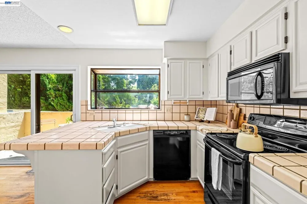2149 Junction Ave #10 Mountain View, CA 94043