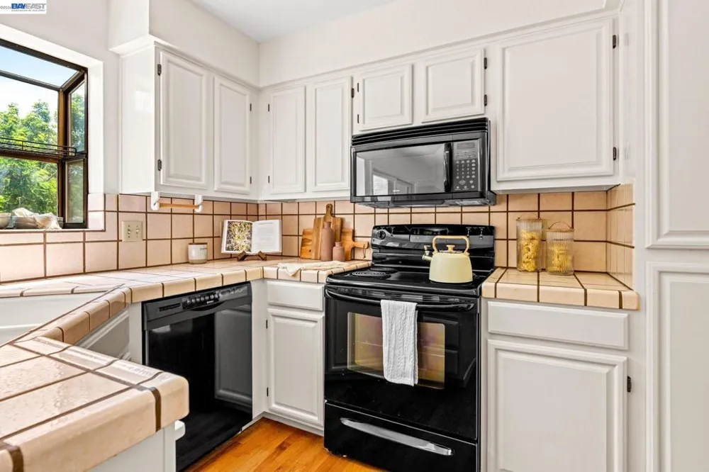 2149 Junction Ave #10 Mountain View, CA 94043