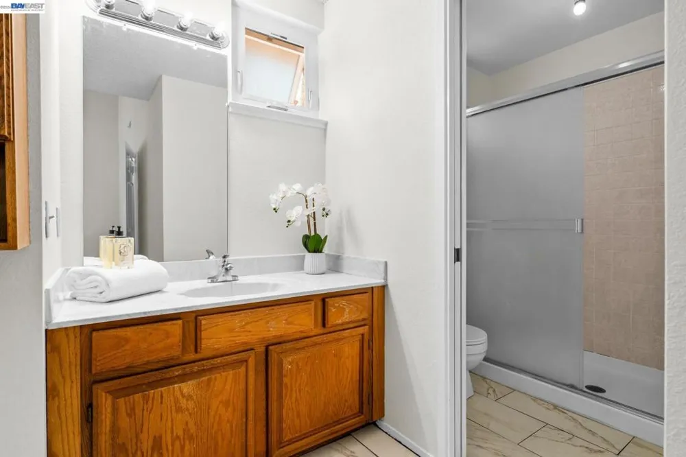 2149 Junction Ave #10 Mountain View, CA 94043