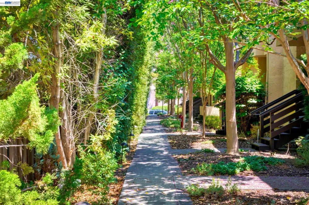 2149 Junction Ave #10 Mountain View, CA 94043