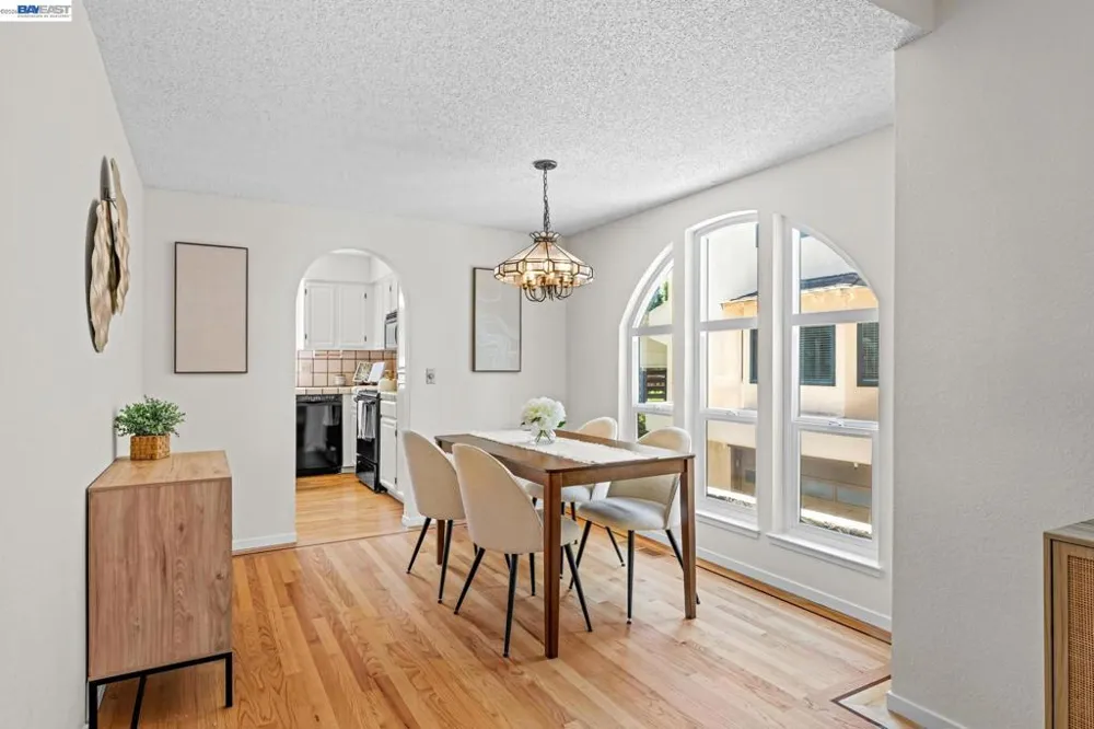 2149 Junction Ave #10 Mountain View, CA 94043