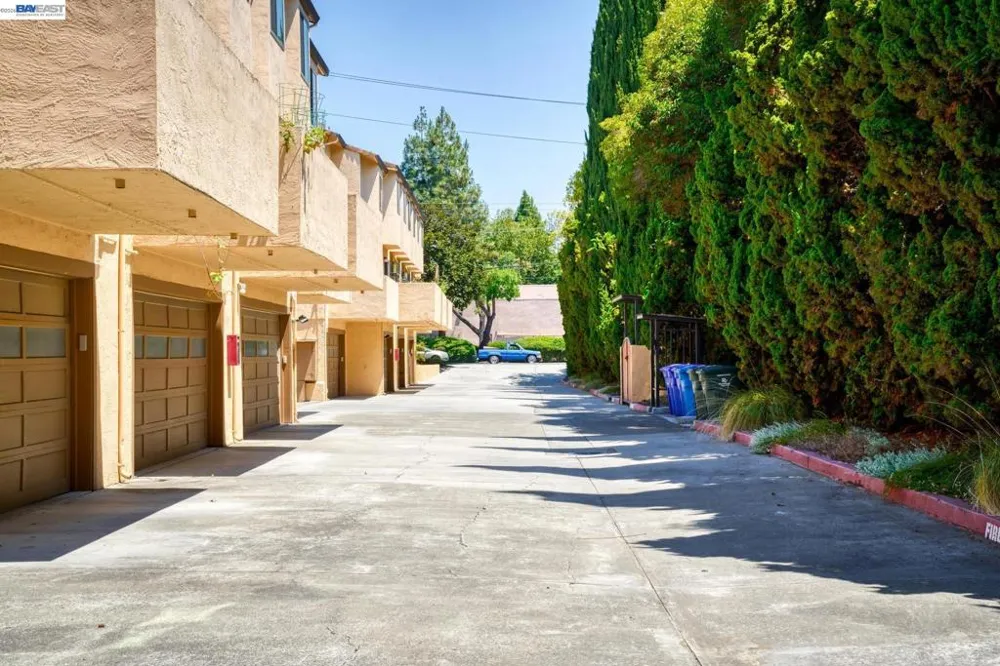 2149 Junction Ave #10 Mountain View, CA 94043