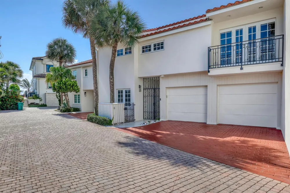 220 Celestial Way #6 Juno Beach, FL 33408