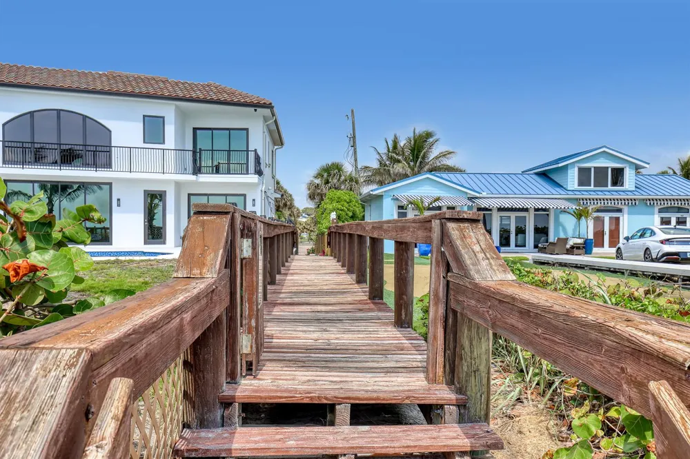 220 Celestial Way #6 Juno Beach, FL 33408