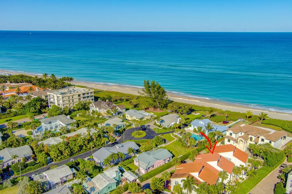 220 Celestial Way #6 Juno Beach, FL 33408