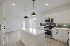 814 Countryside Glade Lane Bonney, TX 77583