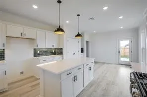 814 Countryside Glade Lane Bonney, TX 77583