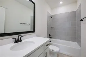814 Countryside Glade Lane Bonney, TX 77583