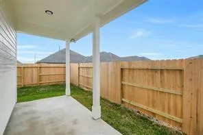 814 Countryside Glade Lane Bonney, TX 77583