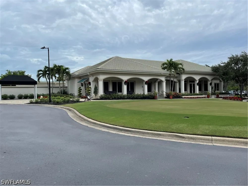 Cypress Trace Circle #2-101 Naples, FL 34119