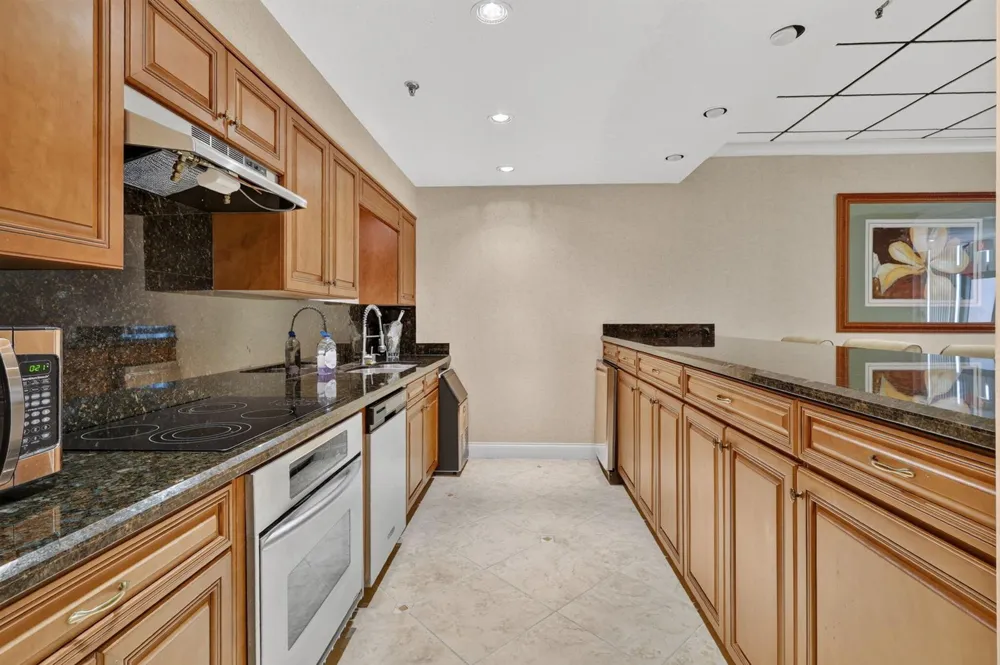 5047 Highway A1a #1704 Hutchinson Island, FL 34949