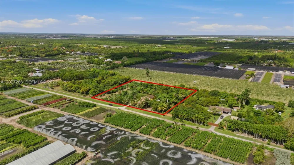 25800 SW 199th Ave Homestead, FL 33031