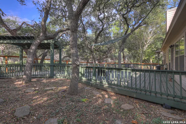1060 Somerset Canyon Lake, TX 78133